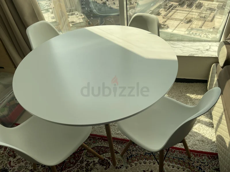 طقم طاولة طعام لـ 4 أشخاص62864709370626111