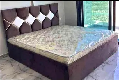 King size bed