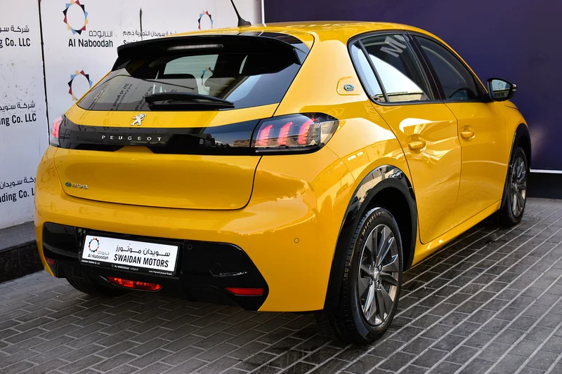 AED 1369 PM | e208 Electric GCC AUTHORIZED DEALER WITH MANUFACTURER WARRANTY UP TO 2028 OR 100K KM63177938260994114