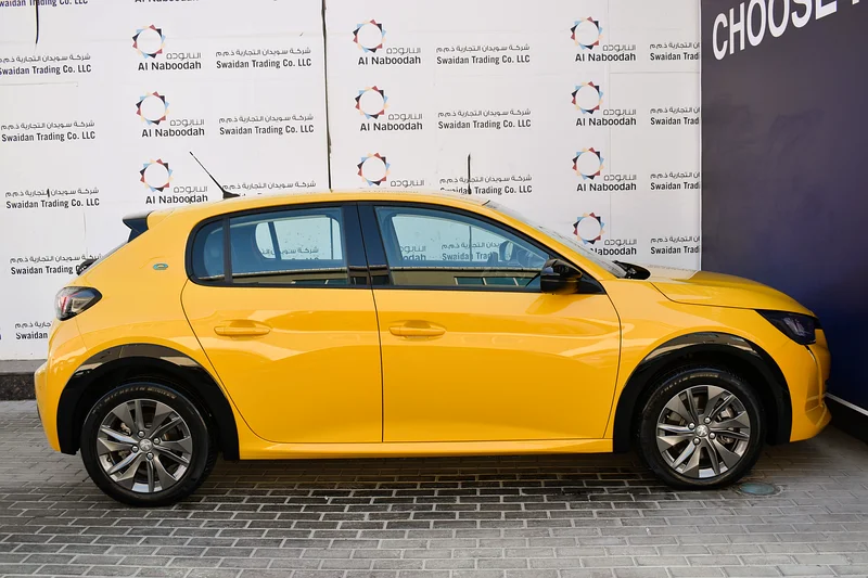 AED 1369 PM | e208 Electric GCC AUTHORIZED DEALER WITH MANUFACTURER WARRANTY UP TO 2028 OR 100K KM63177938260994113