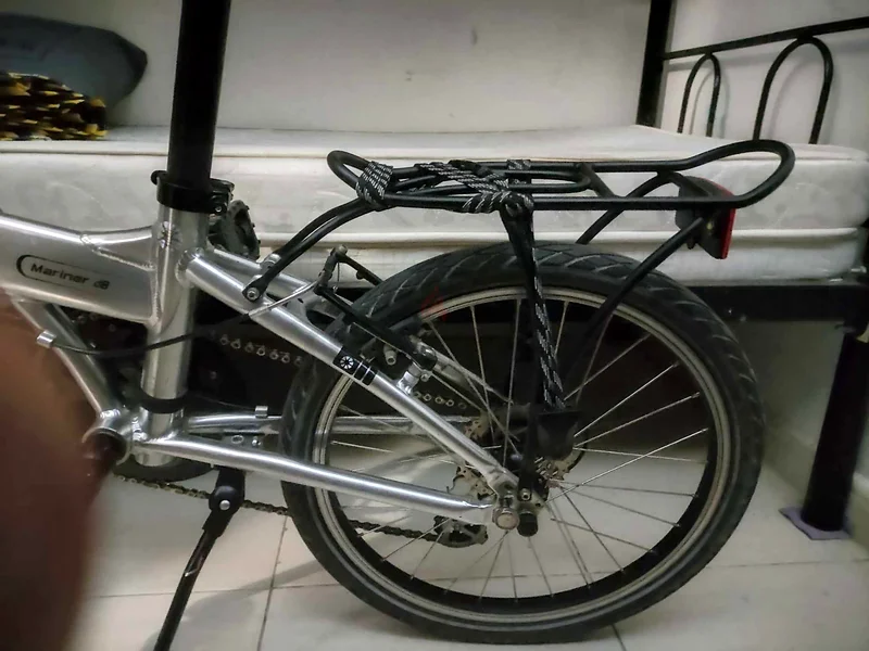 Dahon mariner D8 folding bike