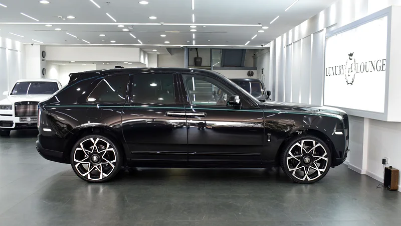 ROLLS-ROYCE CULLINAN 2021 ACCIDENT FREE . OIN EXCELLENT CONDITION63135974678273114