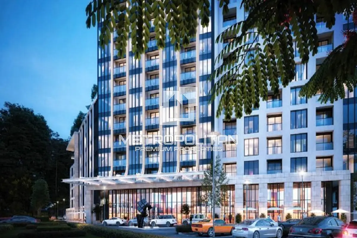 Apartment High Floor Canal View Genuine Resale Dubai