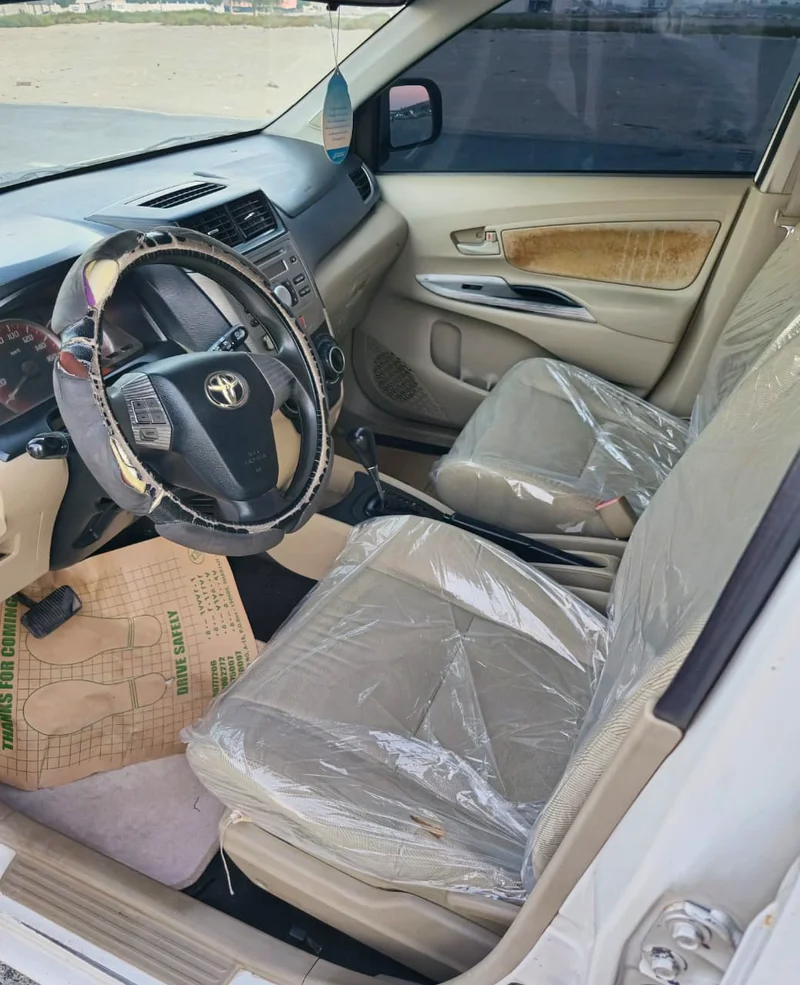 TOYOTA AVANZA 2015 MODEL SE GCC63175701516289114