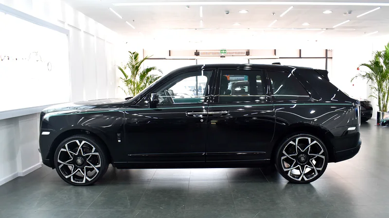 ROLLS-ROYCE CULLINAN 2021 ACCIDENT FREE . OIN EXCELLENT CONDITION63135974678273113