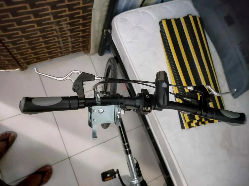 Dahon mariner D8 folding bike