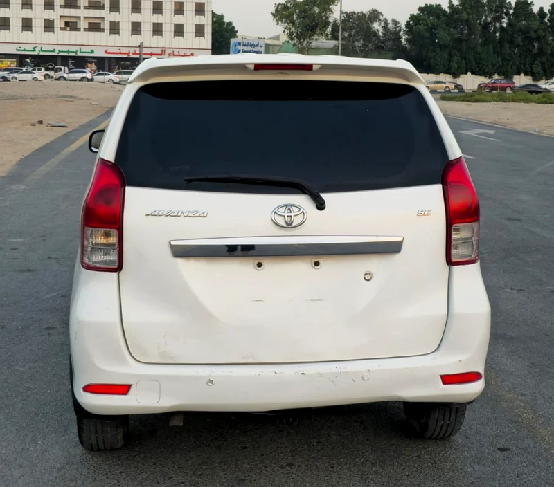 TOYOTA AVANZA 2015 MODEL SE GCC63175701516289112