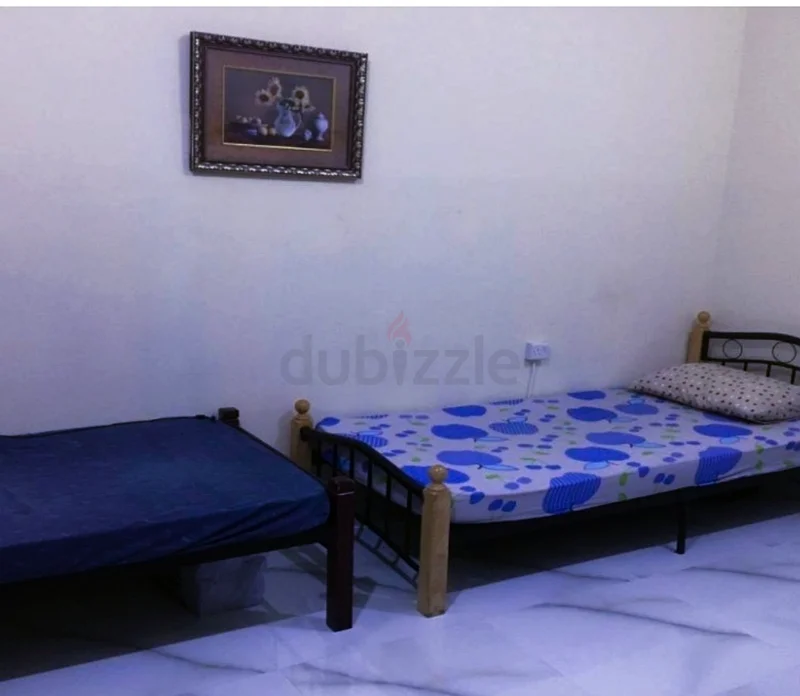 Villa Bed space available in rolla Sharjah Sharjah