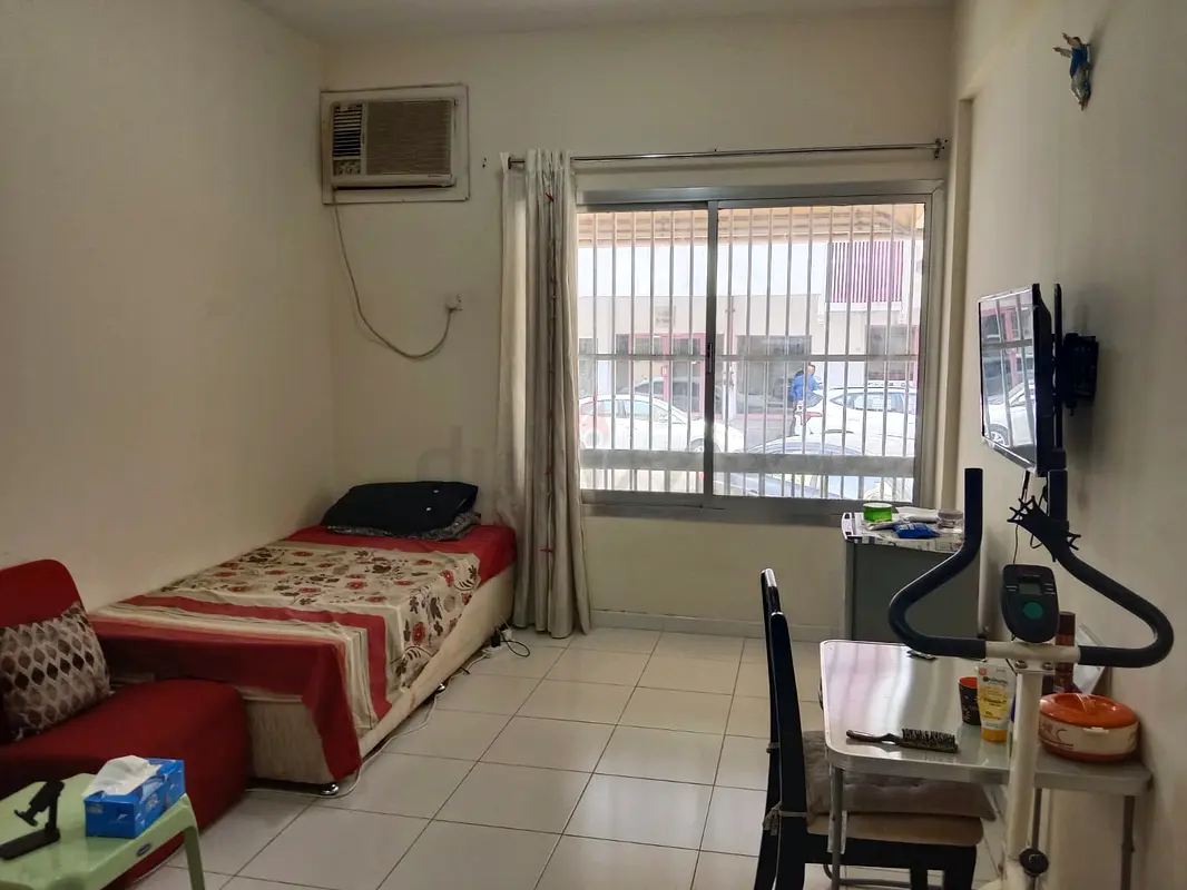 Apartment Fully Furnished Apartment Room, 1 Bachelor, Karama