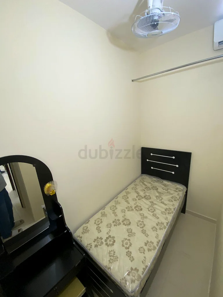 Apartment PARTITION AVAILABLE IN AL KARAMA METRO STATION EXIT 1