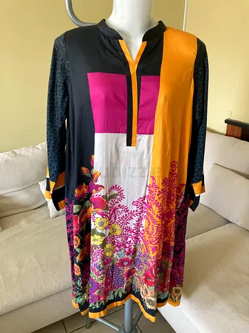 Medium size women kurta