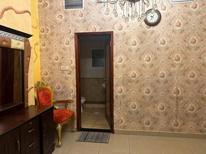 Apartment Fully Furnished Luxury Family Room for Indiands