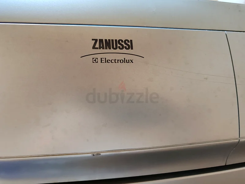 Electrolux ZANUSSI CONDENSER DRYER