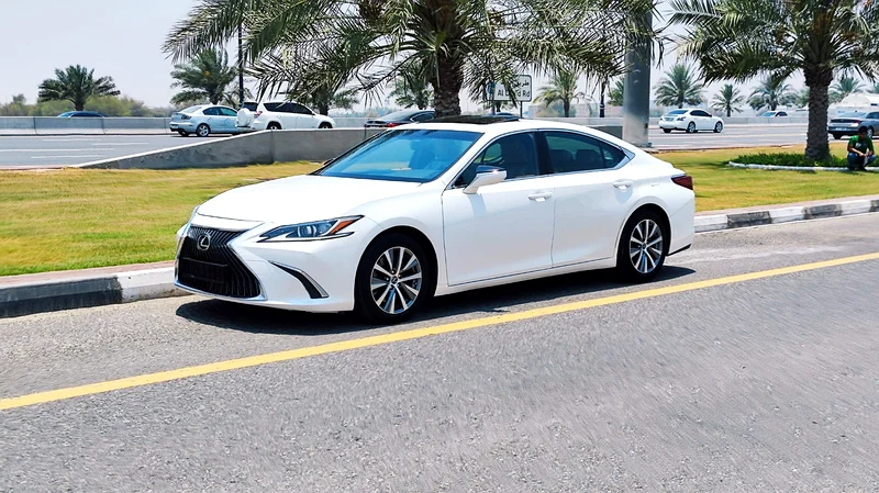 LEXUS ES350 2020 GCC FULL OPTION WITH SUNROOF CROSS CONTROL LETHER SITES VERY CLEAN63169917897986112