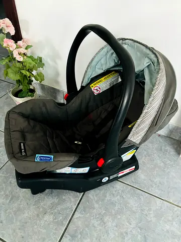 Car seat Graco brand