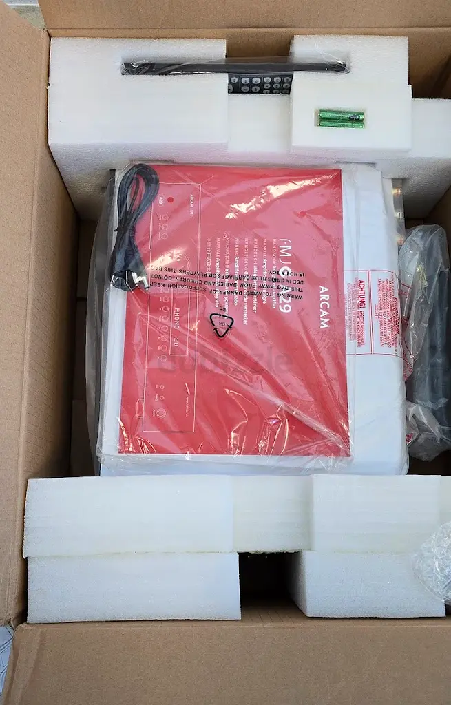 Arcam A29 Integrated Stereo Amplifier