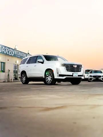 Cadillac Escalade Platinum 2021 Japanese Specs Brand New Condition