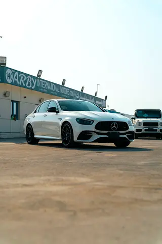 Mercedes E 63s AMG 2021 Carbon Fibre Package Japanese Specs