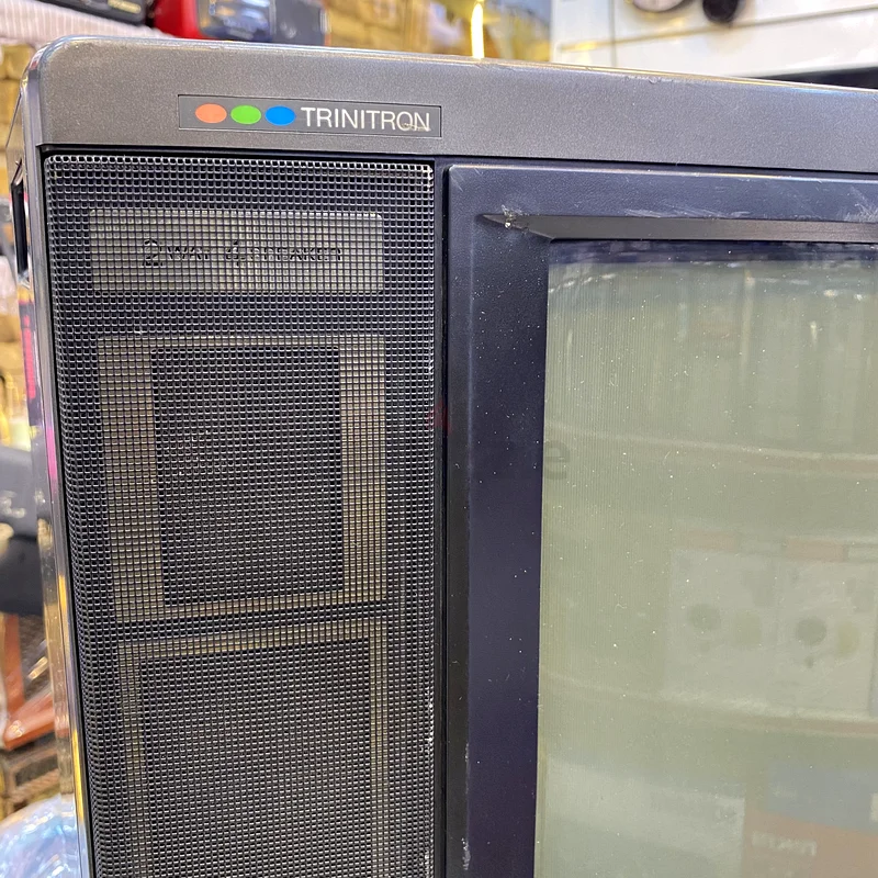 Old Sony TV made in Japan, original Japanese Sony television working.63260223162626114