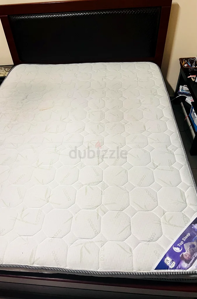 Queen Size Bed With Mattress