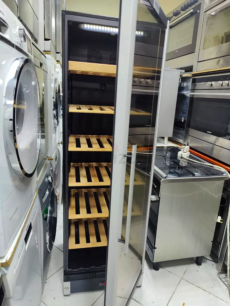 Vestfrost latest model 197 bottle wine fridge dual temperature