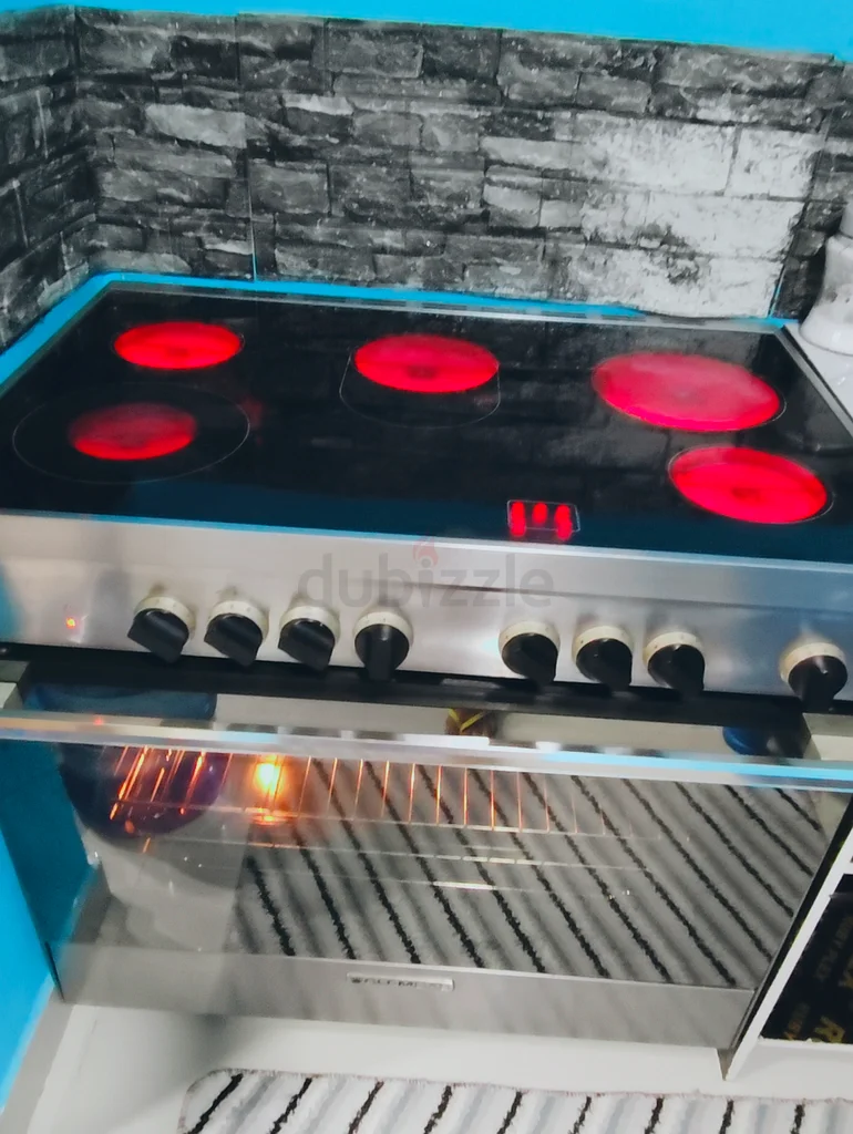 Electric cooking range