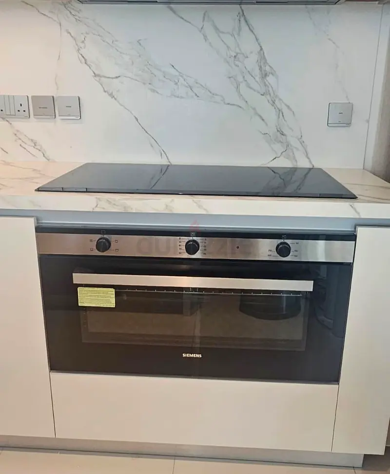 Latest Siemens iQ700 Builtin Top Oven Electric Cooker 90cm