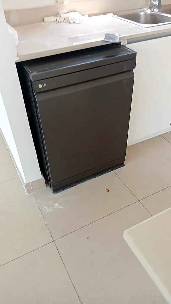 LG dishwasher latest model 3 rack with wifi
