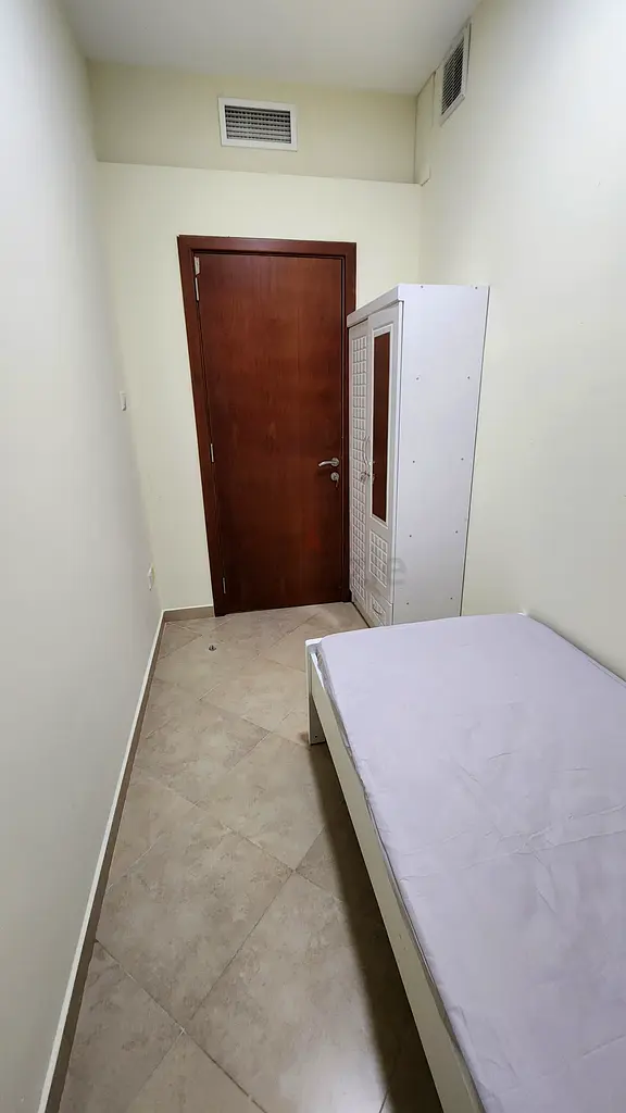 Apartment Partition Room with attached belcony available in JLT