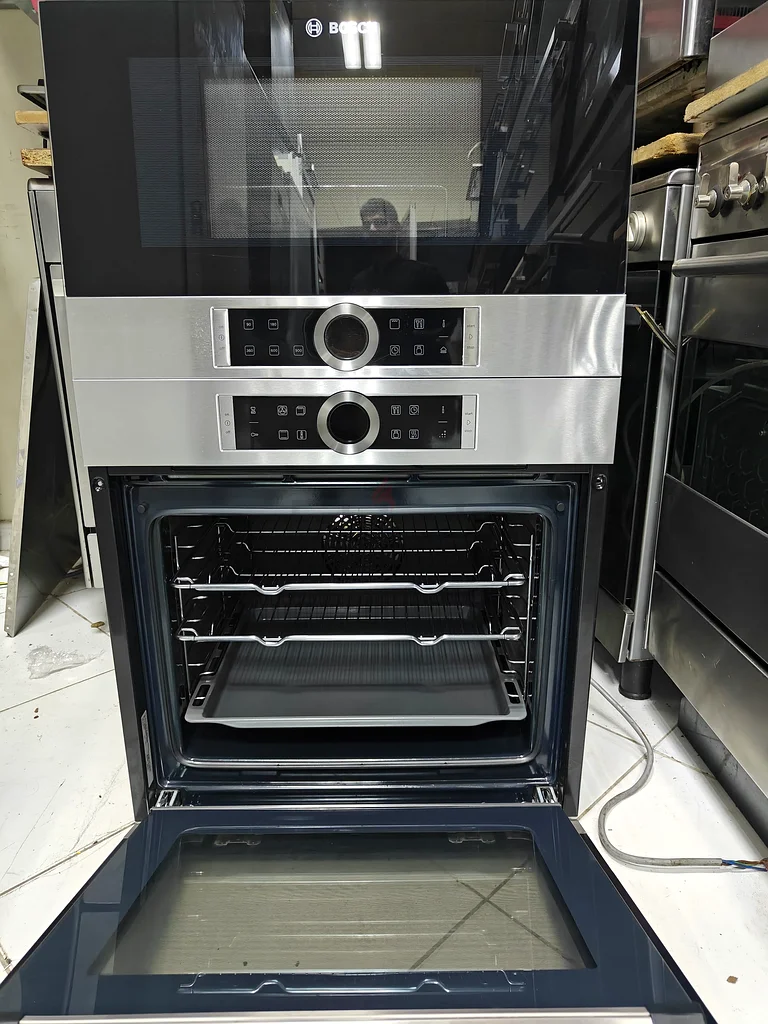 Bosch latest model series 8 oven and microwave builtin