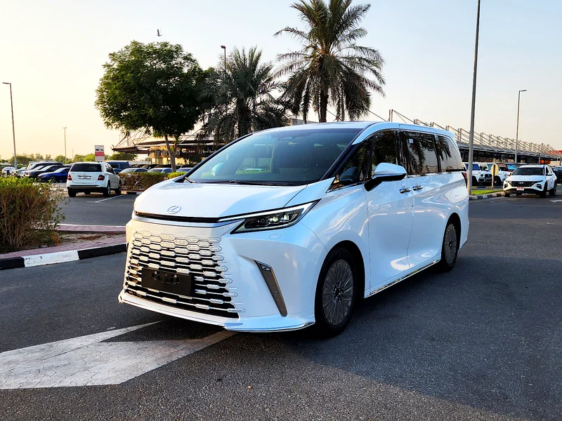 لكزس إل إم 350 هايبرد أوروبية في أي بي، 2024، المواصفات الأوروبية، جديدة بالكامل63170840727810113