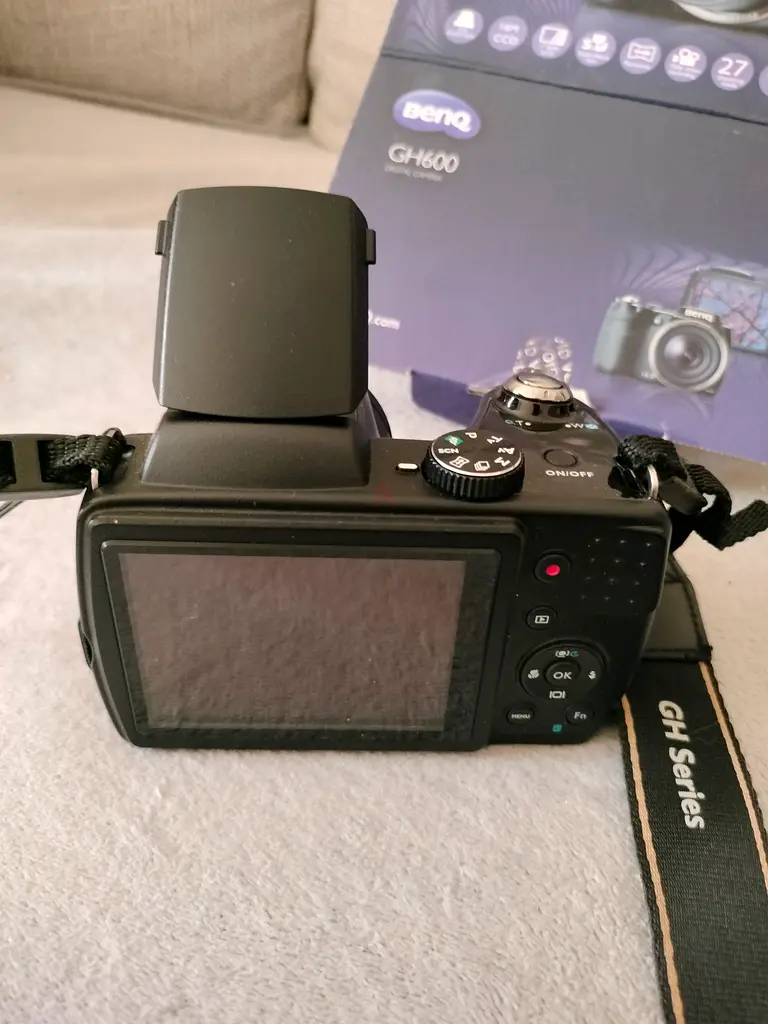 BenQ GH600 Digital Camera63234131776257112