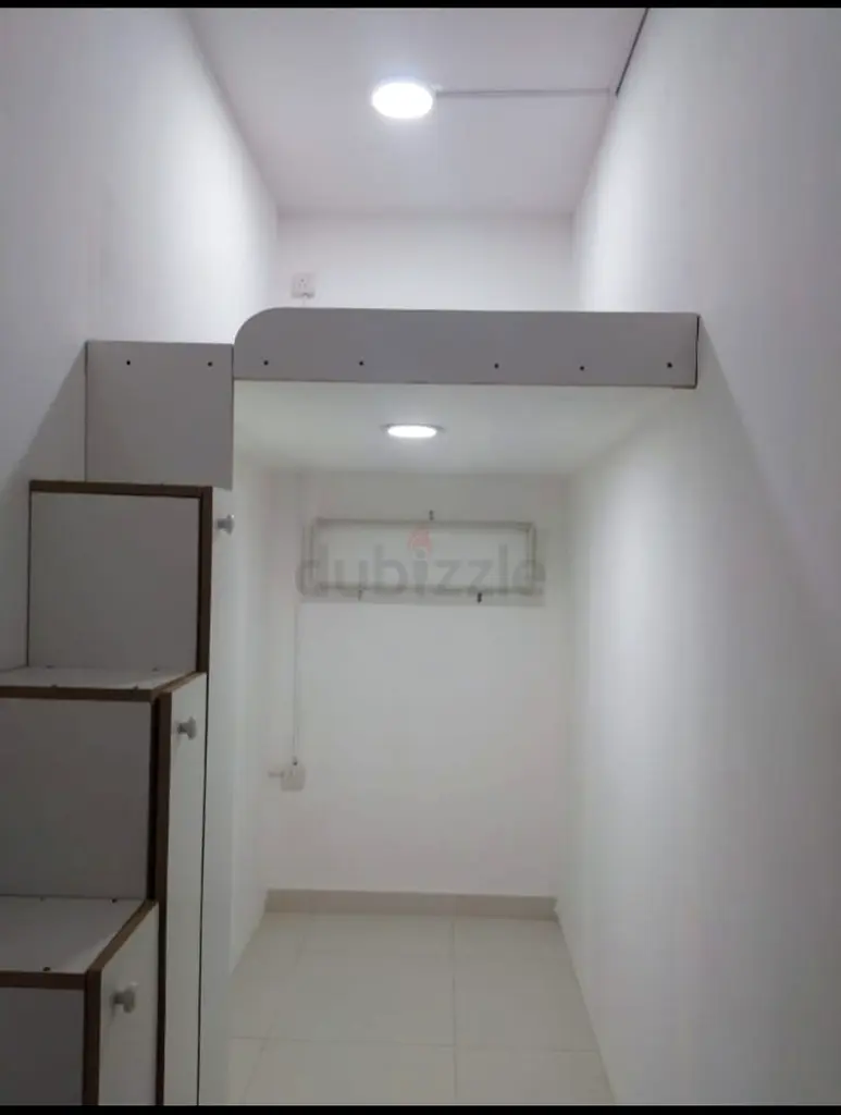 Apartment Al barsha1 PARTITION 5 MINUTES WALK IN METRO Dubai