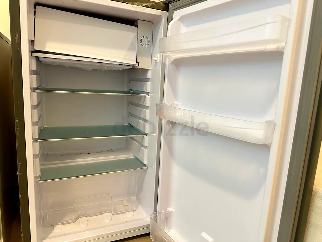 Must Read Mini Fridge With Freezer In Great Condition