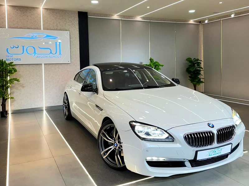 LOVELY WHITE BMW 650i V8 || GCC SPEC || TOP RANGE || POWERFUL ENGINE || ACCIDENT FREE || EXCELLENT CONDITION63161527629826111