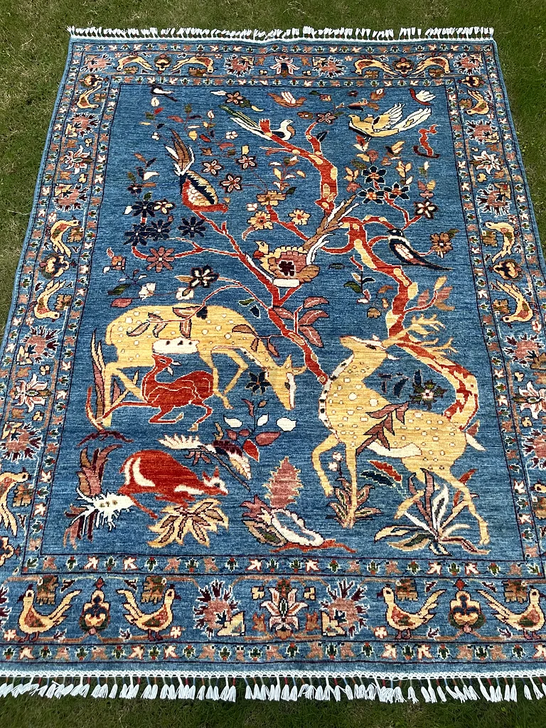 152 × 200 سم | سجادة أفغانية أريانا جديدة جميلة بتصميم غزال يدوي63183723265923112