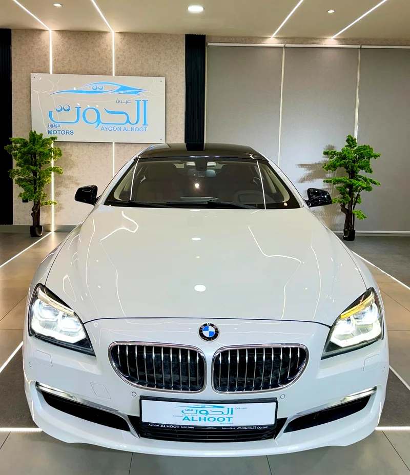 LOVELY WHITE BMW 650i V8 || GCC SPEC || TOP RANGE || POWERFUL ENGINE || ACCIDENT FREE || EXCELLENT CONDITION63161527629826114