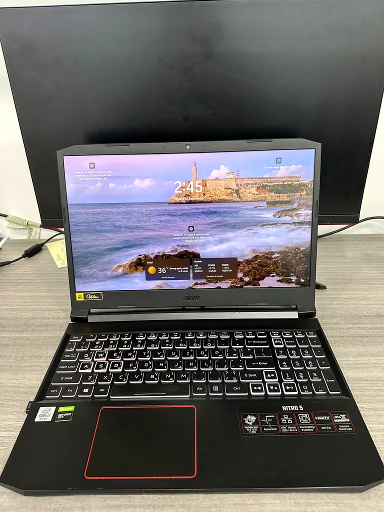 Acer Nitro 5 Gaming Laptop i7 10th Gen, 1660ti Graphics card, RGB