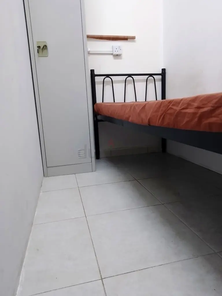 Apartment Partition is available 600 near Lulu express Al Ain