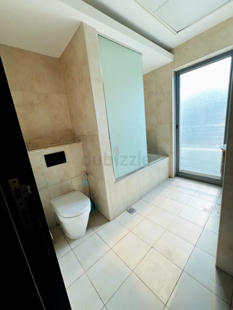 Apartment Room for rent Dubai