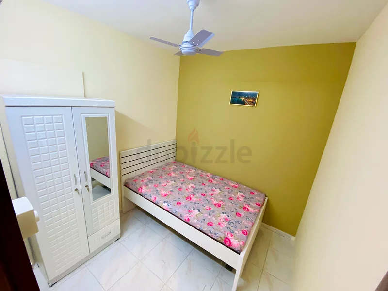 Apartment kerala family/couple partition al qiyadah near the metro