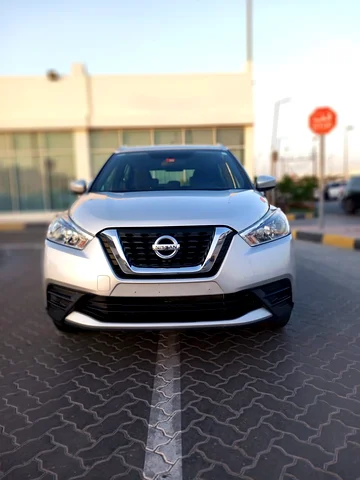 buy used nissan kicks