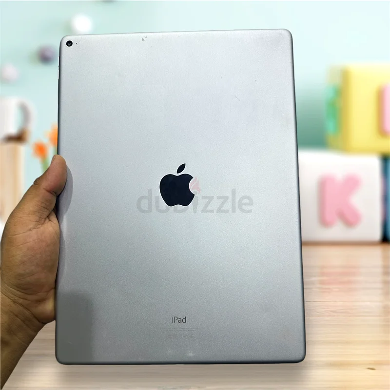 Apple IPad Pro 12.9 1st generation63214895680386110