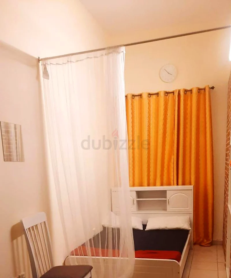 Apartment Couple partition available in Discovery garden Dubai