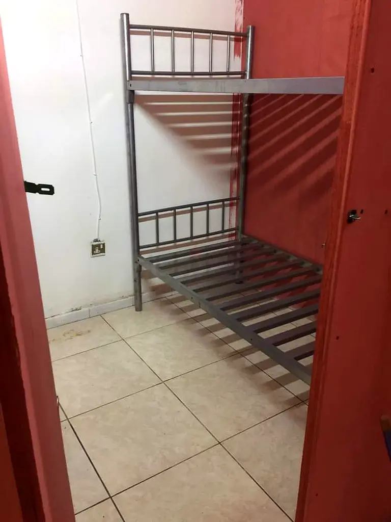 Apartment Close partitions available in rashidiya dubai Dubai