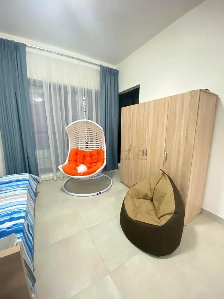 Apartment Fully Furnished Super Executive Independent Room for Working