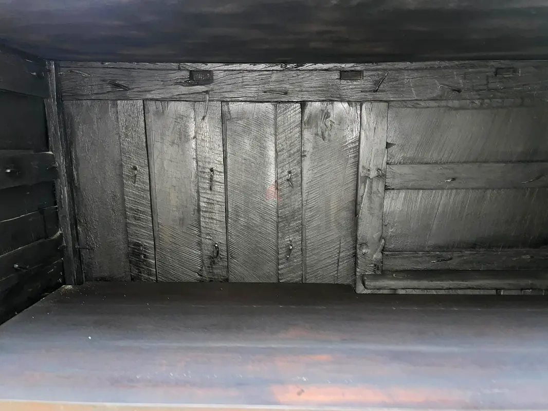 Solid wood bar counter