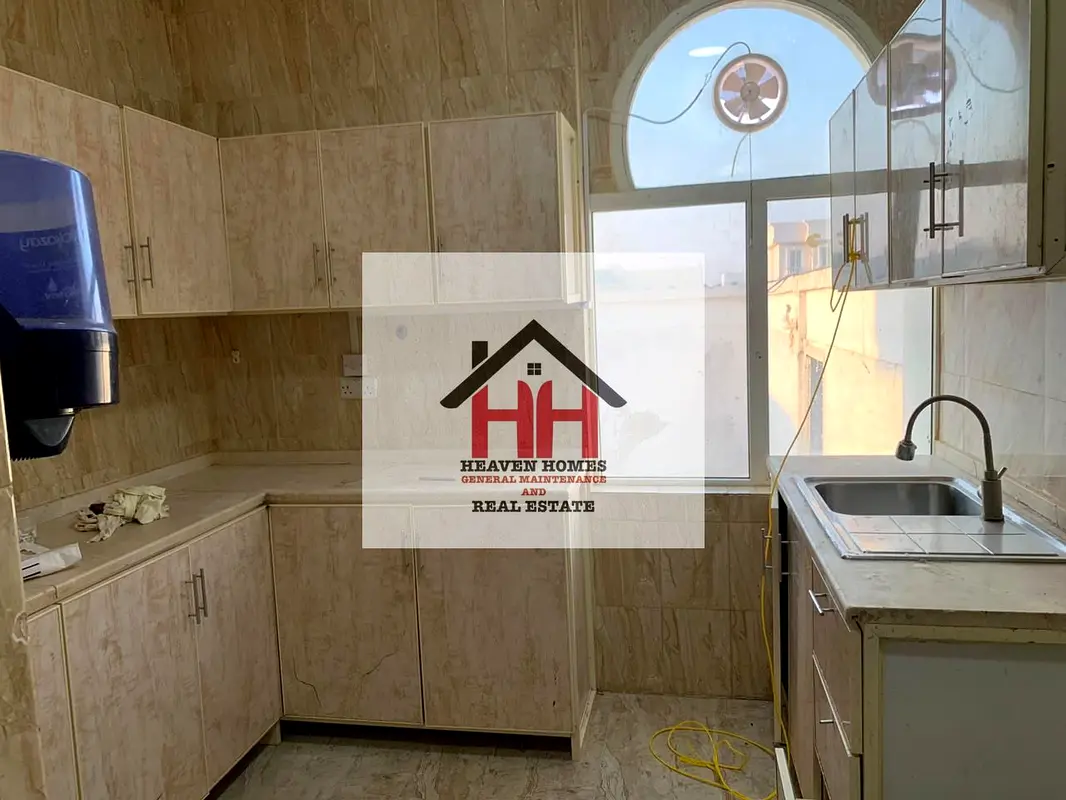 Villa 3 bedroom 3 bathroom hall kitchen separate yard Abu Dhabi