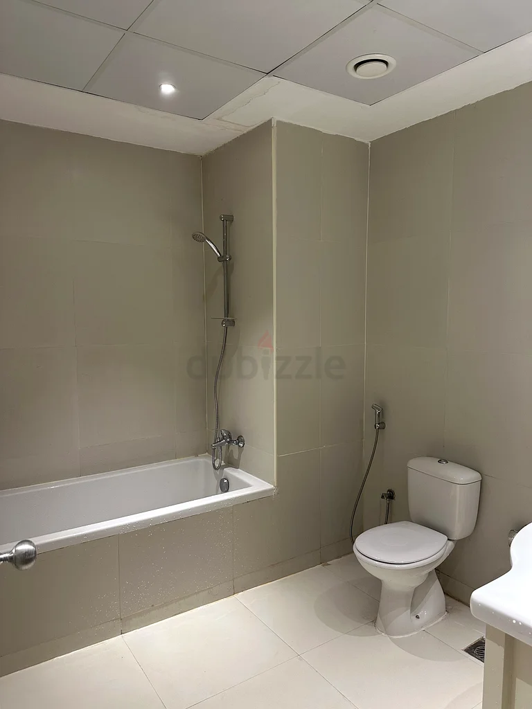 Loft Partition available for couple DIP investment park 163315185658115112