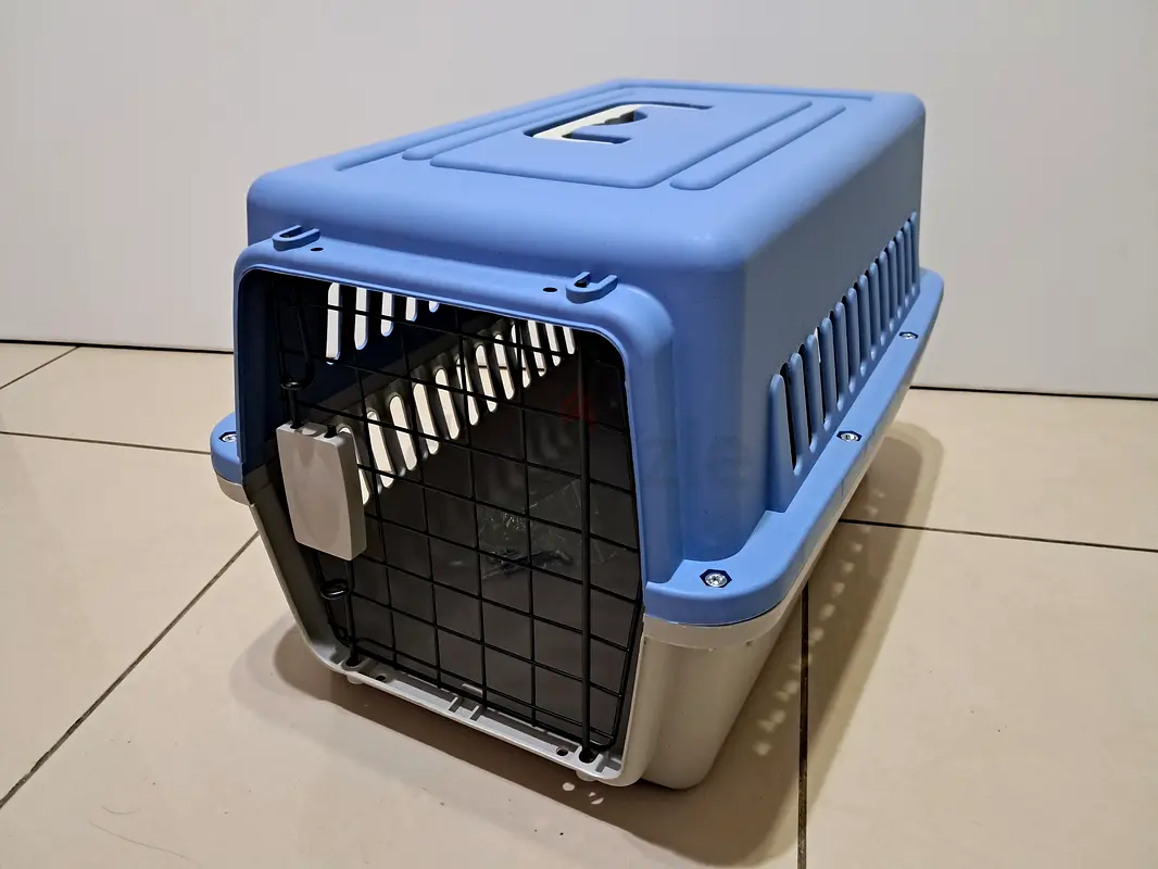 Hard Sided cat cage (NEW)
